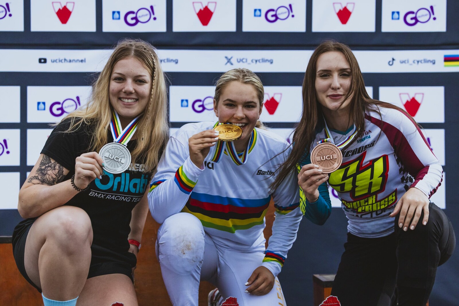 women podium 0